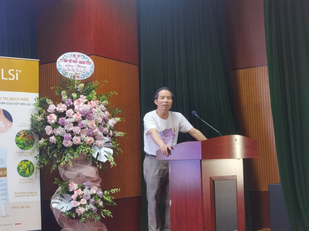 Giáo sư, Tiến sĩ Nguyễn Hữu Sáu - PGĐ Bệnh viện Da liễu TW - Chủ tịch Hội da liễu Việt Nam