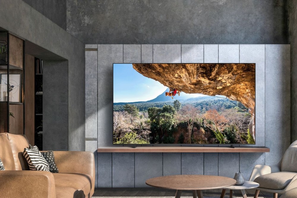 Không chỉ mang đến nhiều lựa chọn cho khách hàng trong dải TV cực đại 98inch, từ cao cấp cho đến tầm trung, Samsung tiếp tục tung ra loạt sản phẩm TV mới.