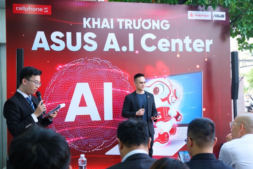 Với sự ra đời của chuỗi “ASUS AI Innovation Hubs – Không gian trải nghiệm công nghệ AI toàn diện” tại Hà Nội và Tp.HCM , ASUS mong muốn mang đến cho người dùng Việt Nam cơ hội trải nghiệm trực tiếp sức mạnh đột phá từ AI trên các dòng laptop ASUS mỏng nhẹ, mạnh mẽ.