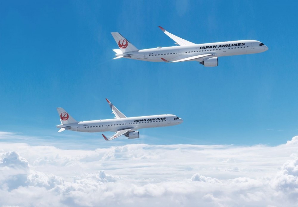 Trong khuôn khổ Triển lãm hàng không Farnborough 2024 vừa diễn ra tại Vương quốc Anh, Japan Airlines (JAL) đã ký hợp đồng với Airbus đặt mua 20 máy bay thân rộng A350-900 và 11 máy bay A321neo một lối đi, hoàn tất cam kết được công bố vào đầu năm nay.