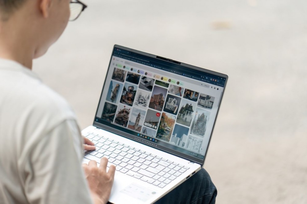 Trên tay Vivobook S 15 (S5507) mẫu laptop đạt chuẩn Copilot+ PC đầu tiên của ASUS 