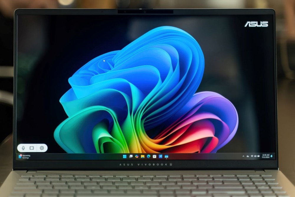 Trên tay Vivobook S 15 (S5507) mẫu laptop đạt chuẩn Copilot+ PC đầu tiên của ASUS 