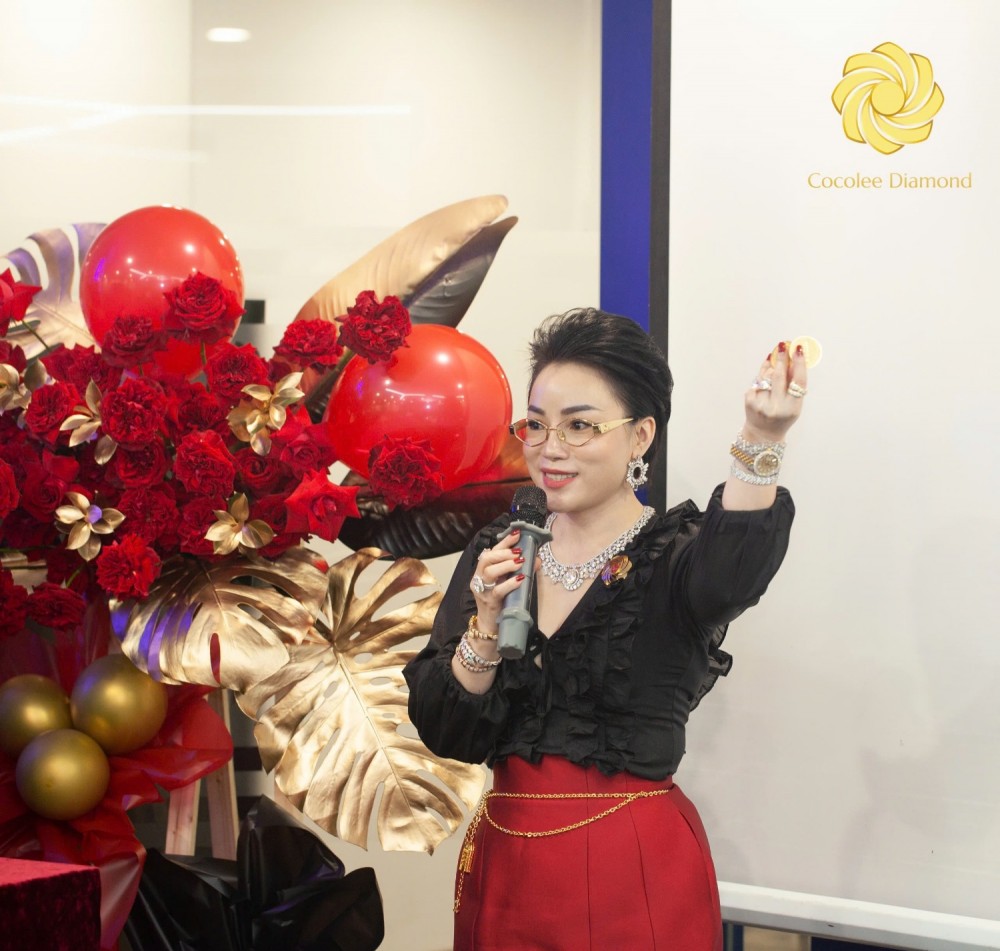 CocoLee Diamond, bộ sưu tập