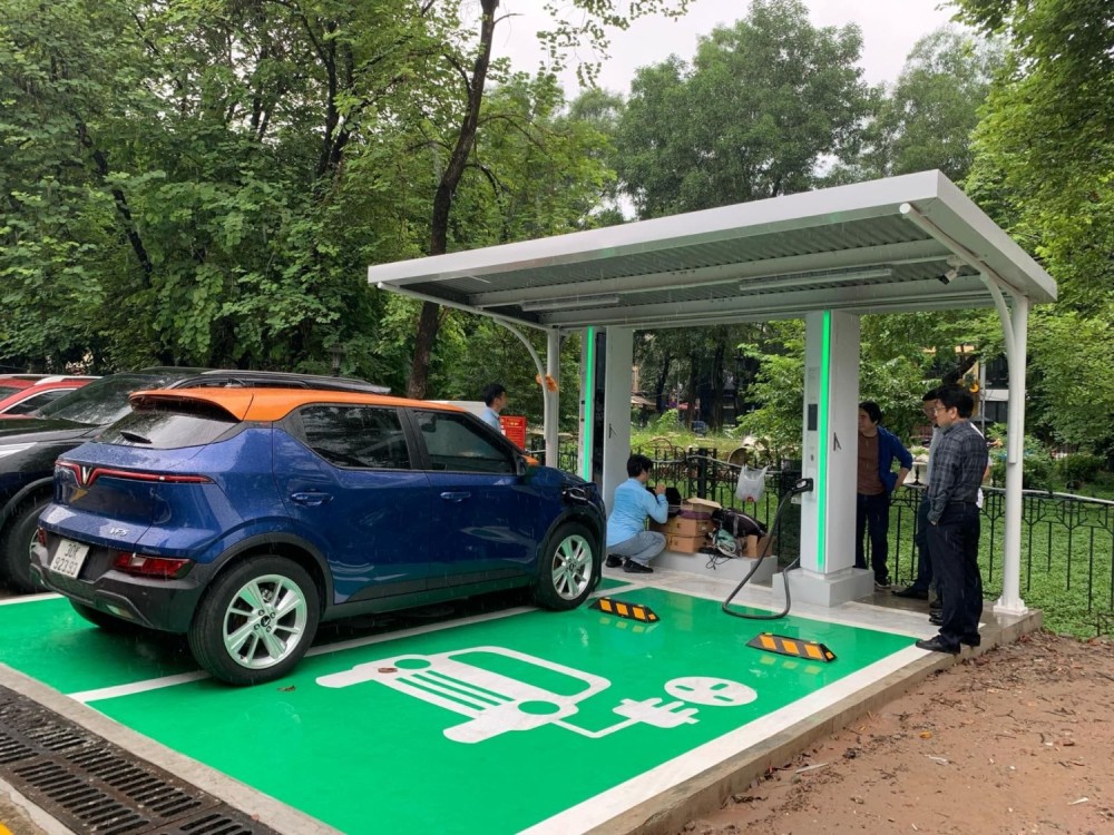 Trạm sạc PV Power, PV Power, Trụ sạc ô tô điện