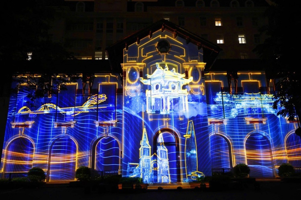 Công nghệ 3D mapping, 79 năm lịch sử ngành TT&TT