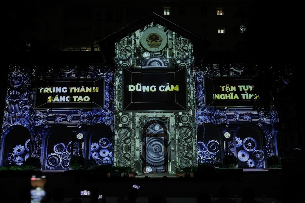 Công nghệ 3D mapping, 79 năm lịch sử ngành TT&TT