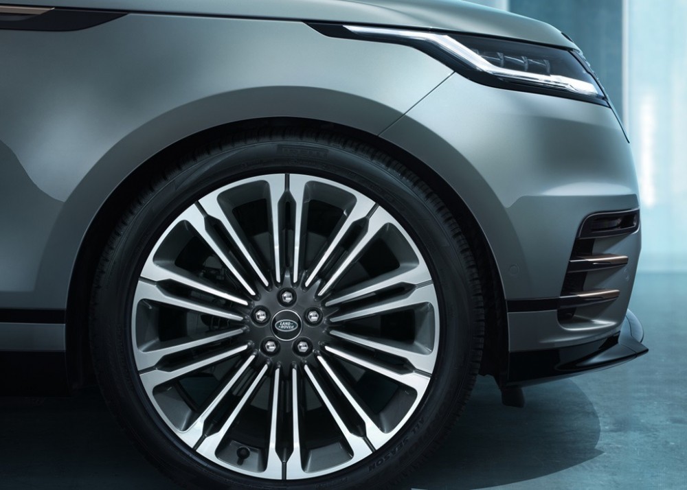 Range Rover Velar mới sắp ra mắt tại việt nam