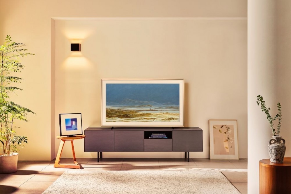 Đây là dòng loa tranh được Samsung hợp tác cùng Universal Pictures nhằm mang đến phong cách tinh tế vào từng gia đình, tạo nên nét thời thượng, sự độc đáo và cuốn hút.