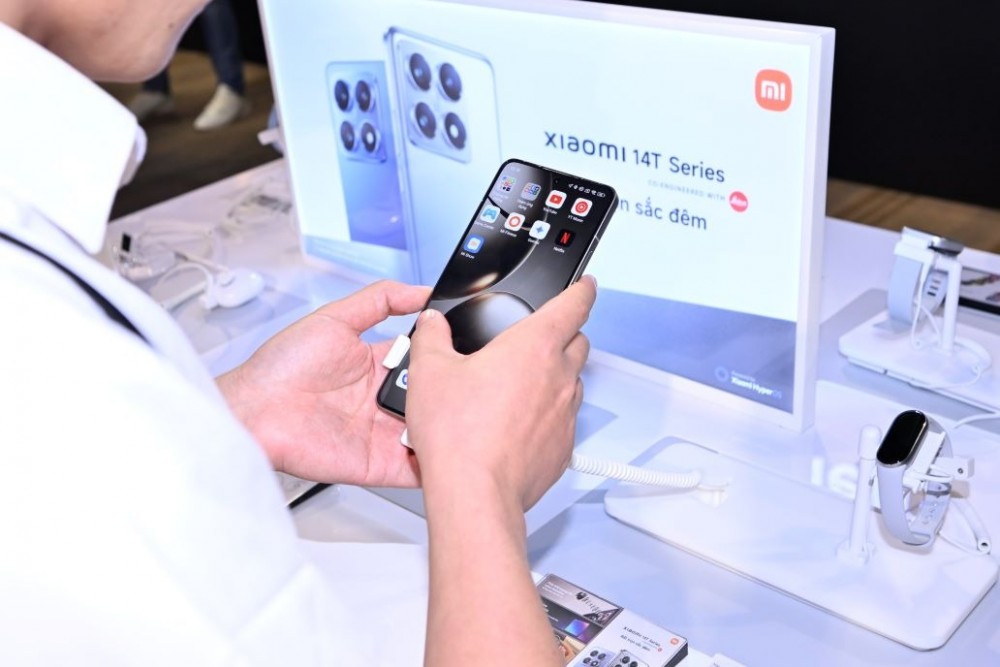 Với khả năng chụp đêm ấn tượng cùng chất ảnh Leica, và tích hợp AI chuyên sâu… Xiaomi 14T series hứa hẹn sẽ tiếp tục là sản phẩm dẫn đầu trong phân khúc cận cao cấp.