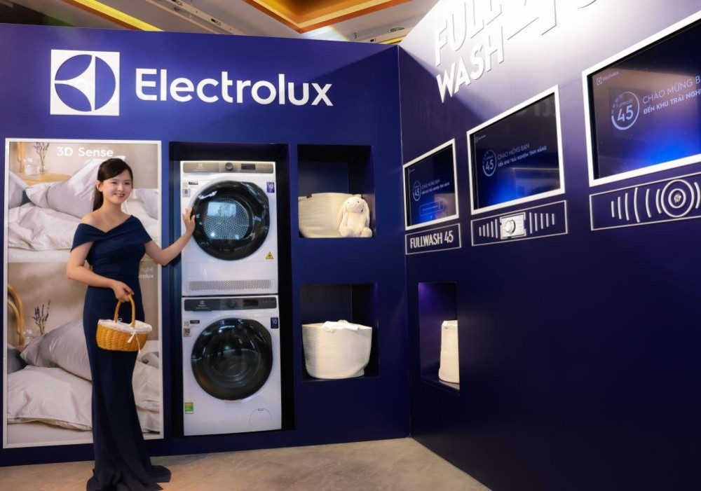  Electrolux củng cố vị thế chuyên gia chăm sóc áo quần bằng loạt máy giặt sấy máy sấy mới
