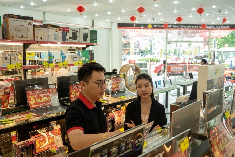 Đây là chương trình tri ân nhằm hỗ trợ, tạo điều kiện cho quý thầy cô trên toàn quốc dễ dàng sở hữu những chiếc laptop chất lượng, góp phần nâng cao hiệu quả giảng dạy trong năm học mới.