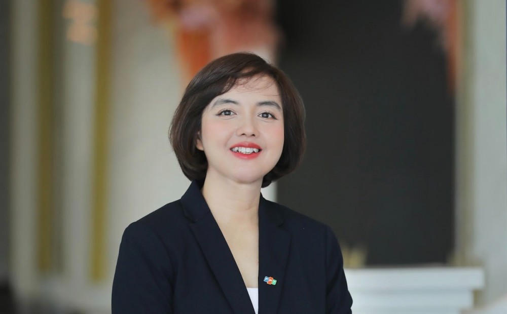 Phó tổng giám đốc FPT Retail là Hoa hậu FPT 2018