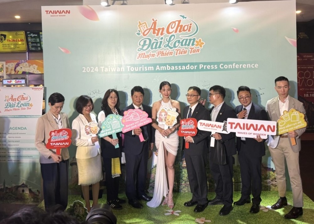 Cục Du Lịch Đài Loan tại Việt Nam vừa chính thức công bố Hoa hậu Nguyễn Thúc Thùy Tiên đã trở thành cầu nối thúc đẩy quan hệ văn hóa Việt Nam - Đài Loan.