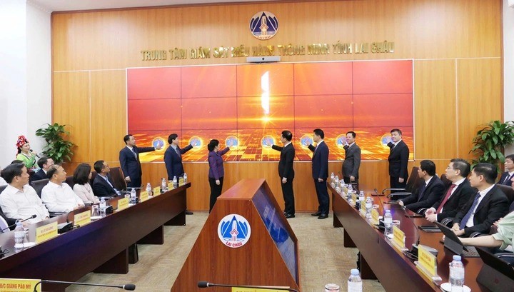 Lai Châu thúc đẩy chuyển đổi số, đoàn công tác Bộ TT&TT