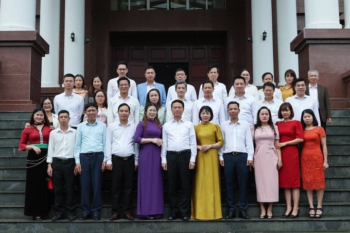 Lai Châu thúc đẩy chuyển đổi số, đoàn công tác Bộ TT&TT
