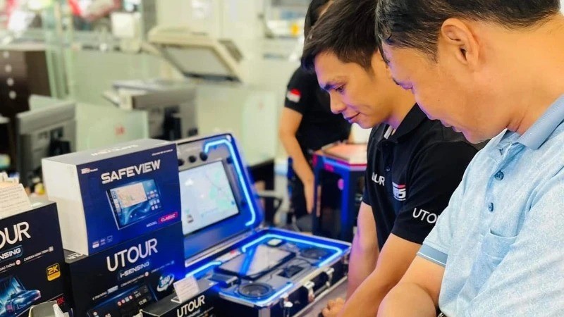 công nghệ hỗ trợ lái xe an toàn, thương hiệu UTOUR