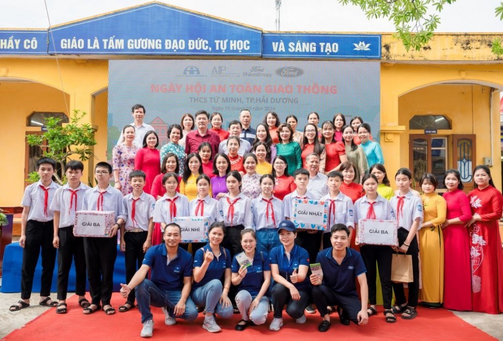 Hoà chung nỗ lực toàn cầu của tập đoàn Ford Motor, Ford Việt Nam, với sự đồng hành của Ford Philanthropy, tích cực thực hiện hàng loạt hoạt động vì cộng đồng, đem đến hỗ trợ thiết thực cho nhóm người yếu thế.