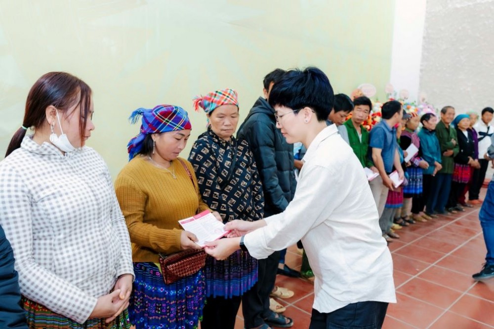 Hoà chung nỗ lực toàn cầu của tập đoàn Ford Motor, Ford Việt Nam, với sự đồng hành của Ford Philanthropy, tích cực thực hiện hàng loạt hoạt động vì cộng đồng, đem đến hỗ trợ thiết thực cho nhóm người yếu thế.