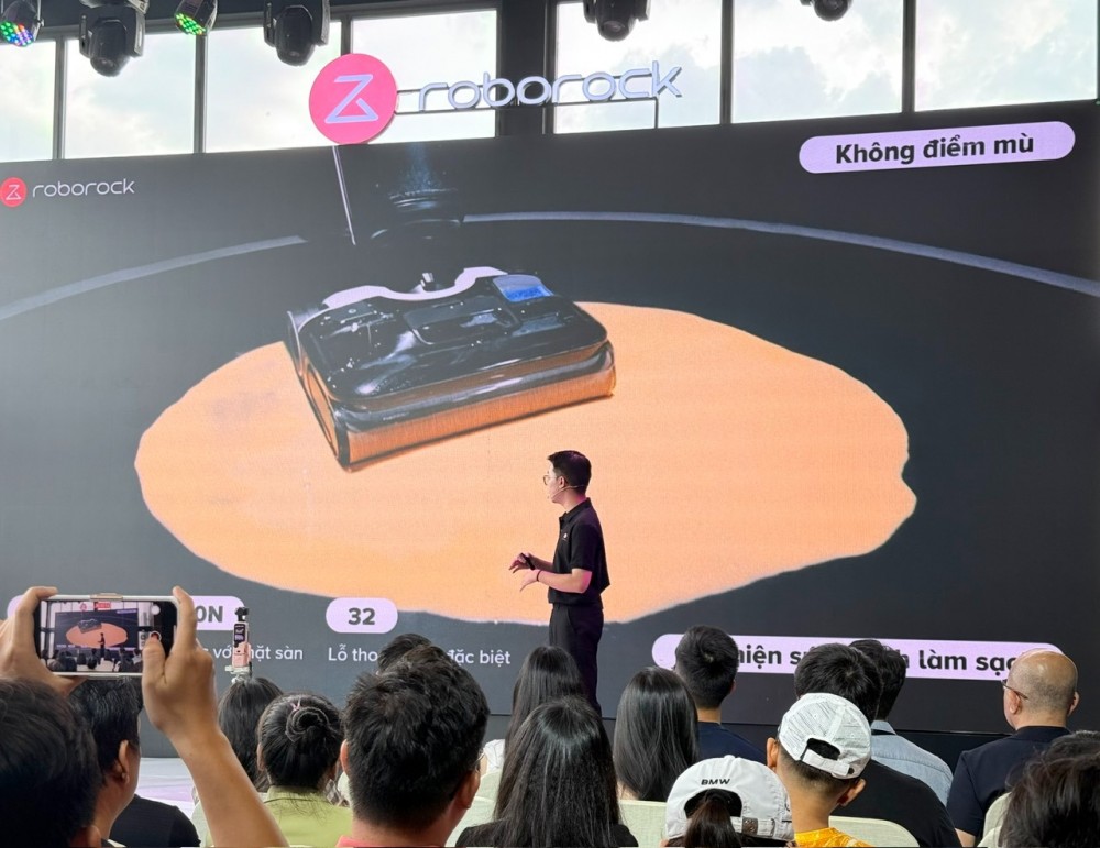 Roborock ra mắt loạt sản phẩm robot và máy hút bụi cầm tay mới