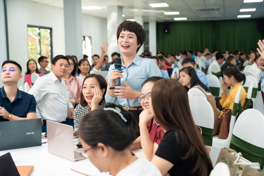 Giáo viên Việt Nam cần trang bị kiến thức an ninh mạng cơ bản 