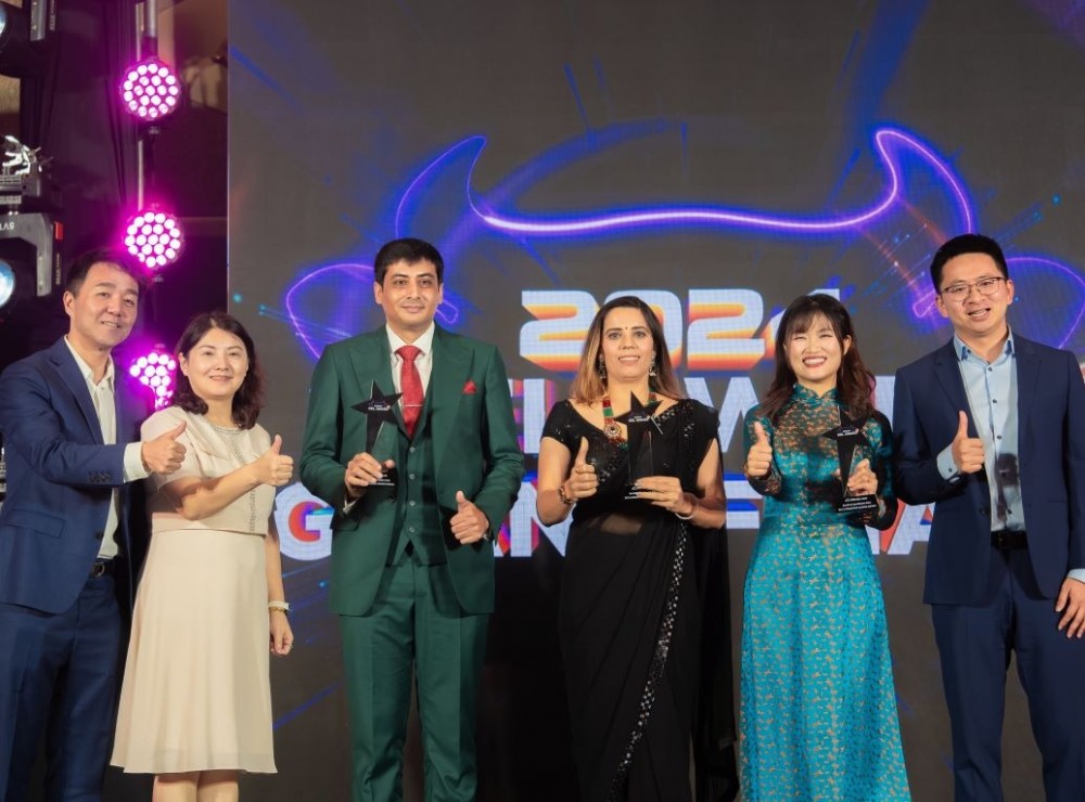 Ba Nhà Lãnh Đạo Thương Mại Điện Tử xuất sắc của KEL Award 2024