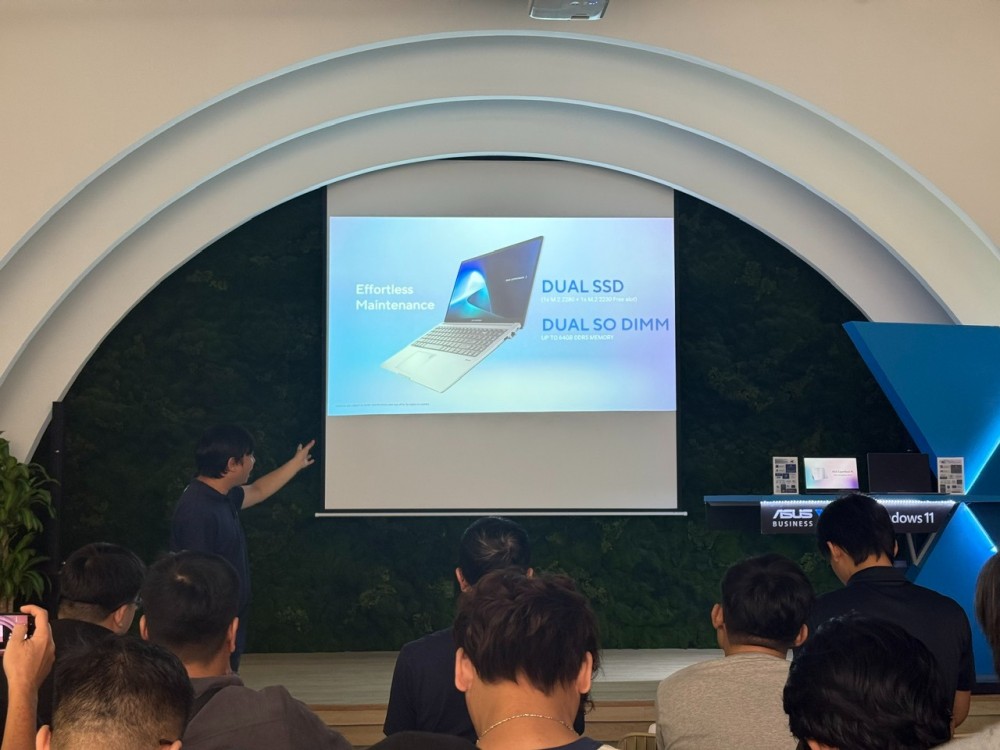 Nhằm tái định nghĩa hiệu suất làm việc với AI, ASUS chính thức ra mắt dòng laptop doanh nghiệp ExpertBook P hoàn toàn mới.