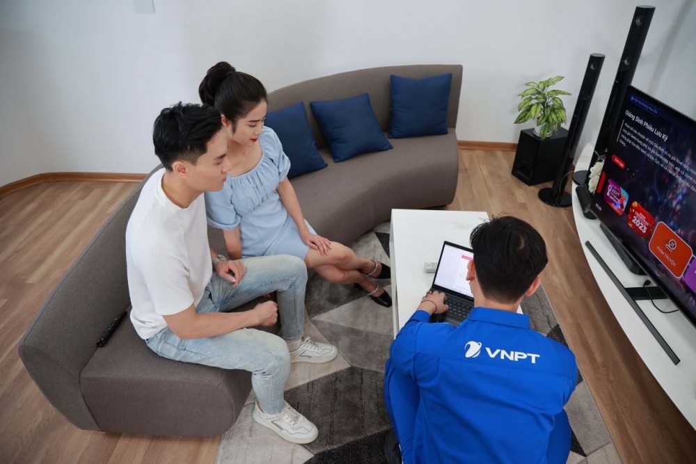 Nằm trong lộ trình Quy hoạch hạ tầng thông tin và truyền thông quốc gia, đảm bảo 100% hộ gia đình trên toàn quốc được tiếp cận internet cáp quang vào năm 2025, VNPT sẽ thực hiện nâng tốc độ Internet lên hơn 3 lần, giá không đổi từ tháng 12/2024.