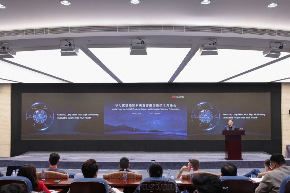 Huawei nâng cấp hệ thống HUAWEI Trusense