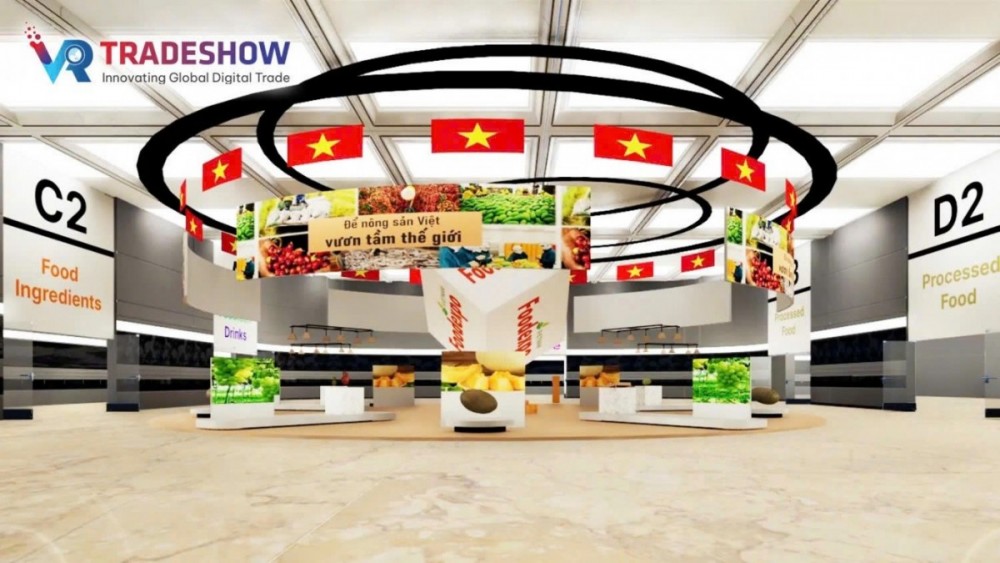 Thủ tướng thăm gian hàng OSB Group tại Lễ phát động phong trào thi đua Đổi mới sáng tạo và Chuyển đổi số