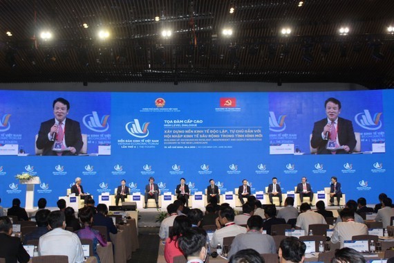 Diễn đàn kinh tế Việt Nam lần thứ 4: Việt Nam sẽ xây dựng thành công nền kinh tế có nội lực.