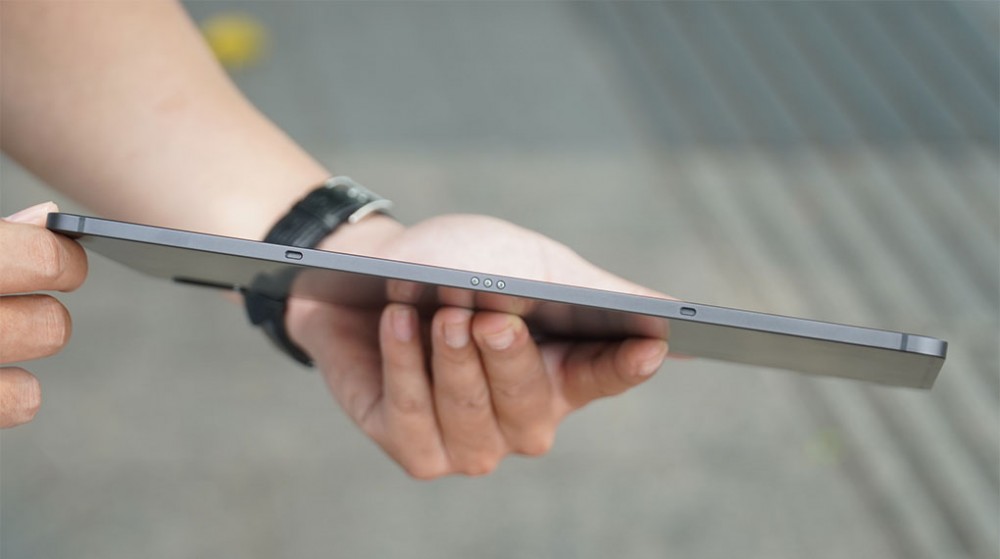 Vị trí kết nối bàn phím - Samsung Galaxy Tab S8+ (ảnh minhh họa).