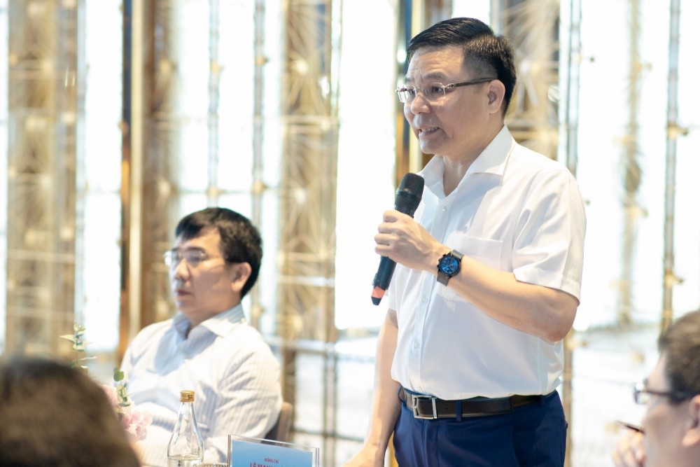 Ông Lê Mạnh Hùng - Tổng Giám đốc Tập đoàn phát biểu kết luận, chỉ đạo.