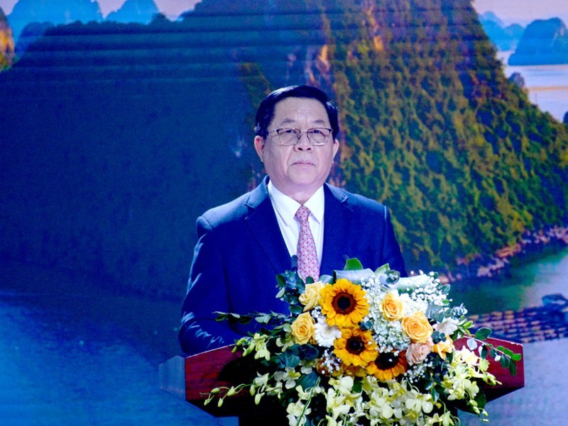 Đồng chí Nguyễn Trọng Nghĩa phát biểu tại Lễ trao giải.