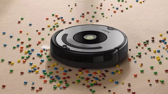 Máy hút bụi thông minh iRobot Roomba i3 Plus (ảnh minh họa).